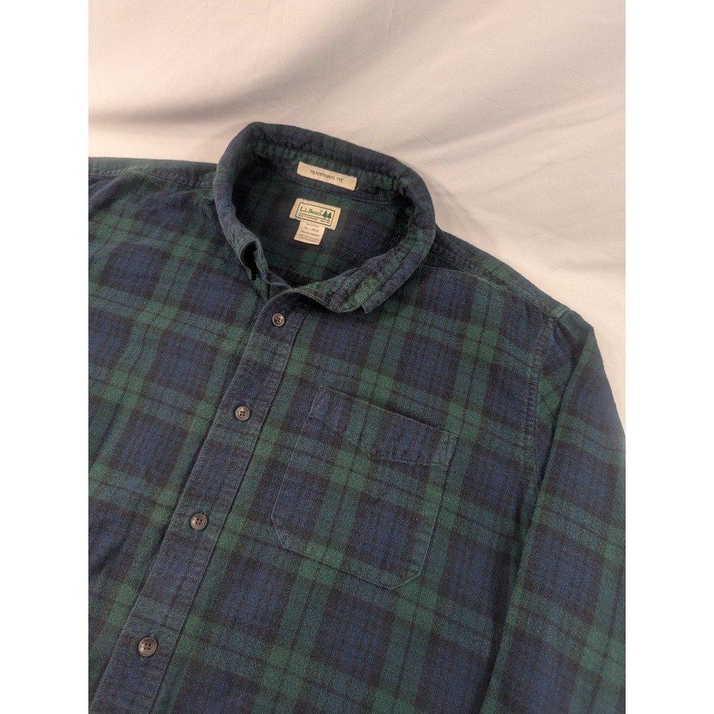 L.L. Bean Shirt Mens XL Blue Green Plaid Flannel Classic Fit Button Down